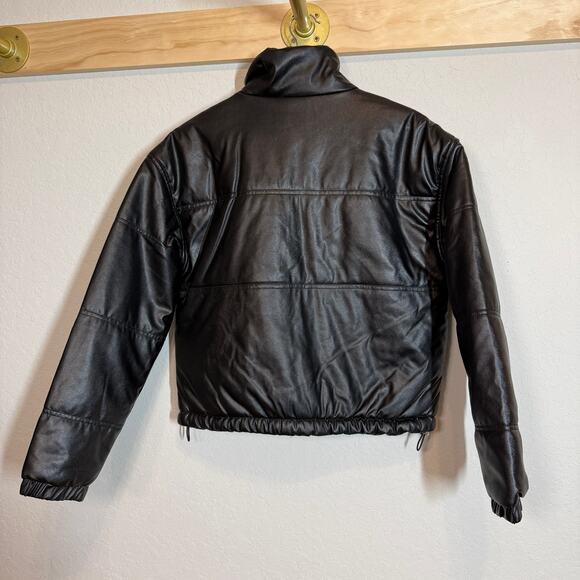 Women's Vila Black Bomber Puffer Zip Front Jacket Size Medium NEW - Picture 8 of 9